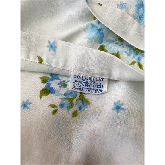Vintage Grants Home Full Sheet Floral 1 Flat Sheet Blue Cabbage Rose Cottagecore - Picture 3 of 9